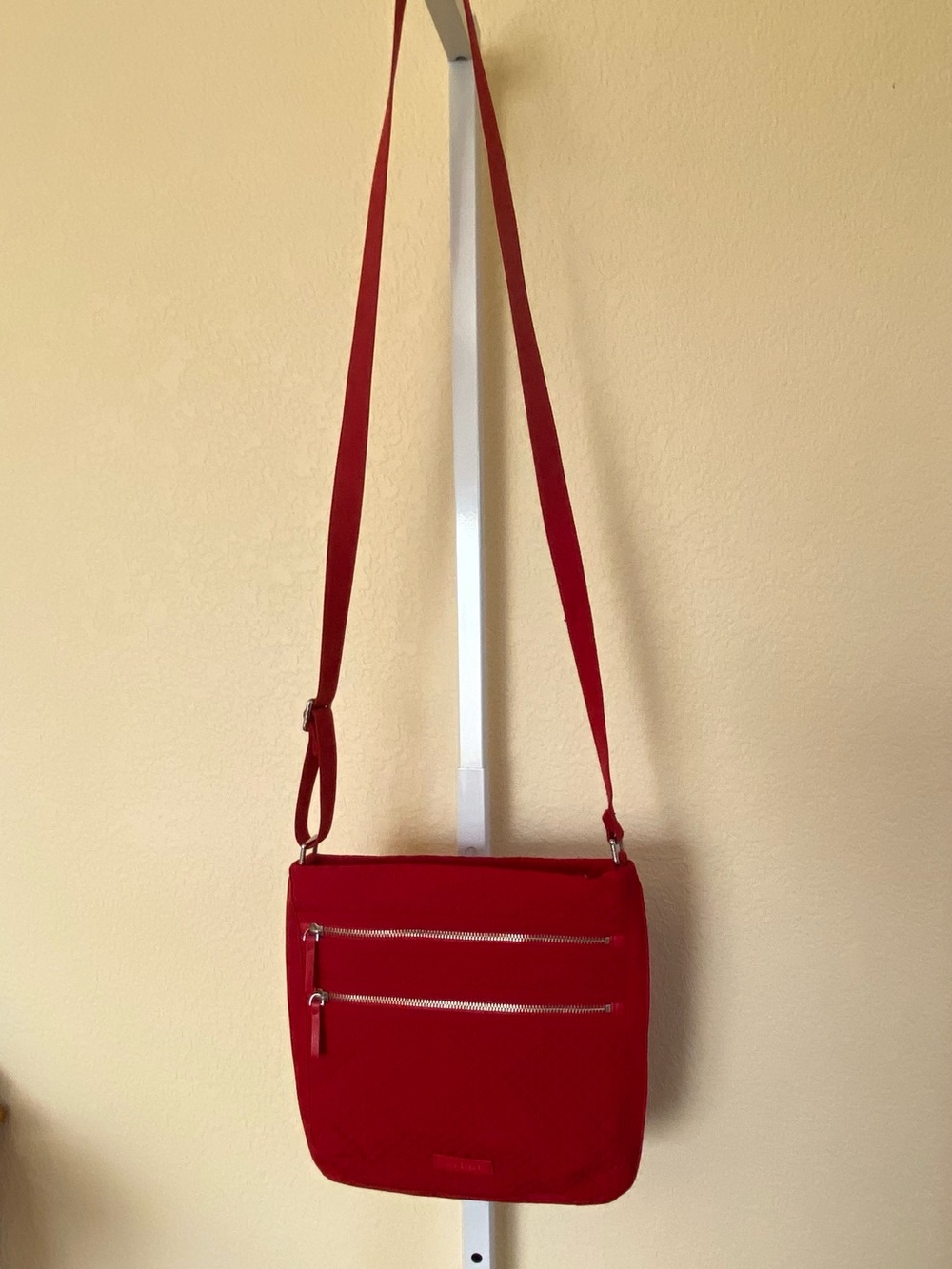 Vera Bradley quilted Red Crossbody Bag with Dual Zip Front Pockets. Like new.
